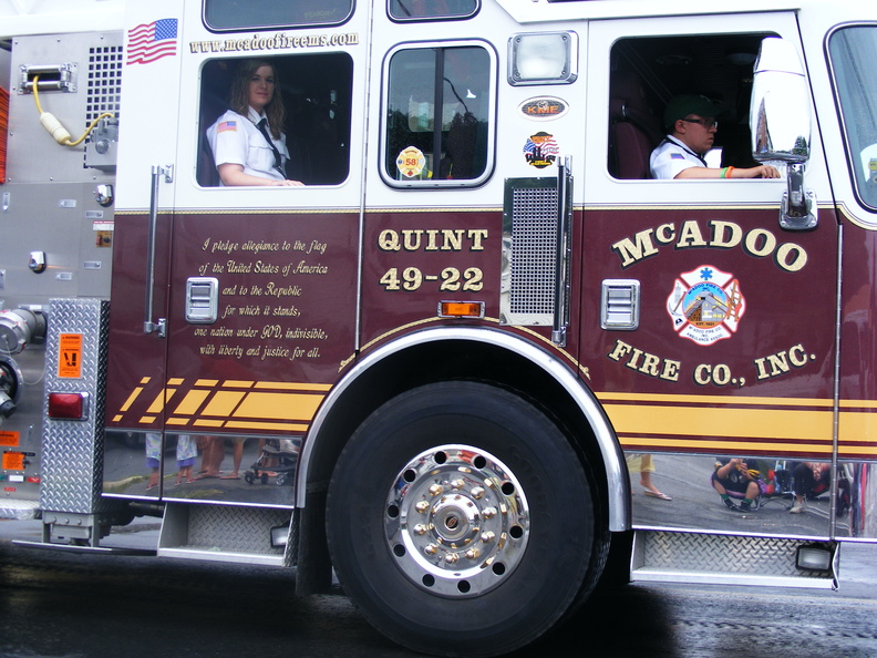 9 11 fire truck paraid 287